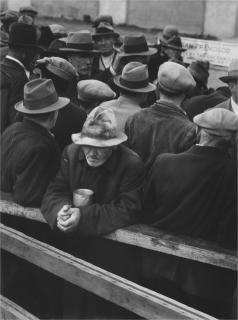 Dorothea Lange - Dorothea Lange: White Angel Bread Line, San Francisco