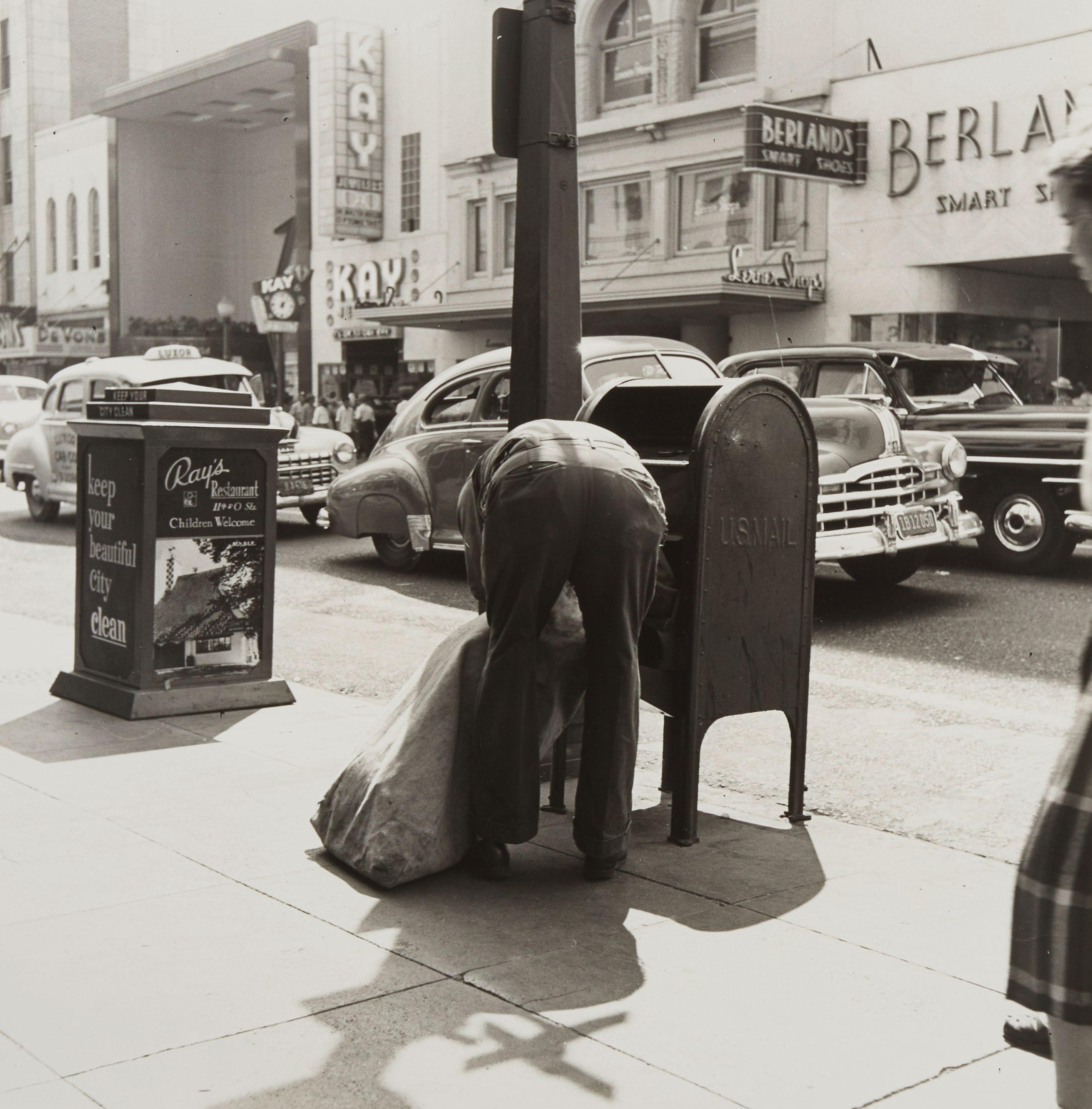 Dorothea Lange - Postman (from \'Ballet\')