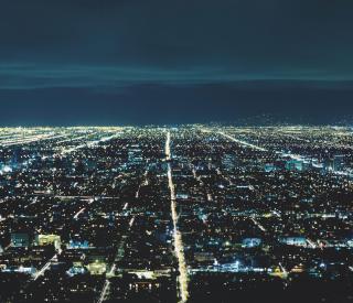 Doug Aitken - the mirror #11 (rise)