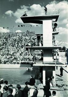 Dr. Paul Wolff - Die Sprunganlage des Olympia-Stadions