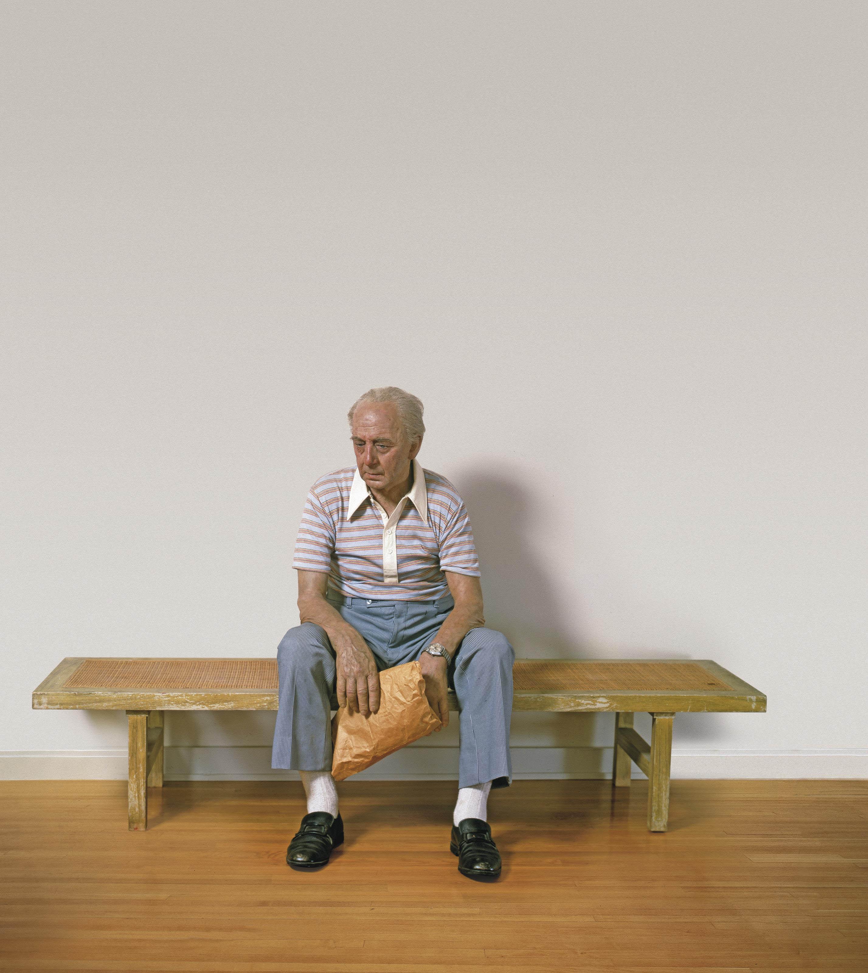 Duane Hanson - Man on a bench