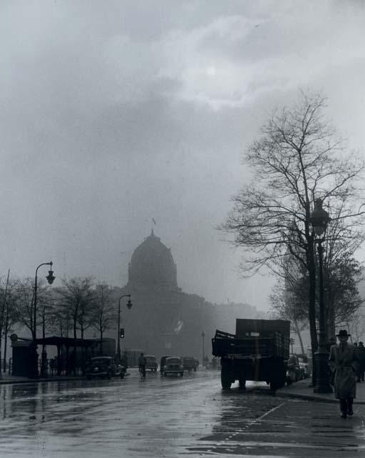 Edith Gerin - Place du Châtelet, 1949