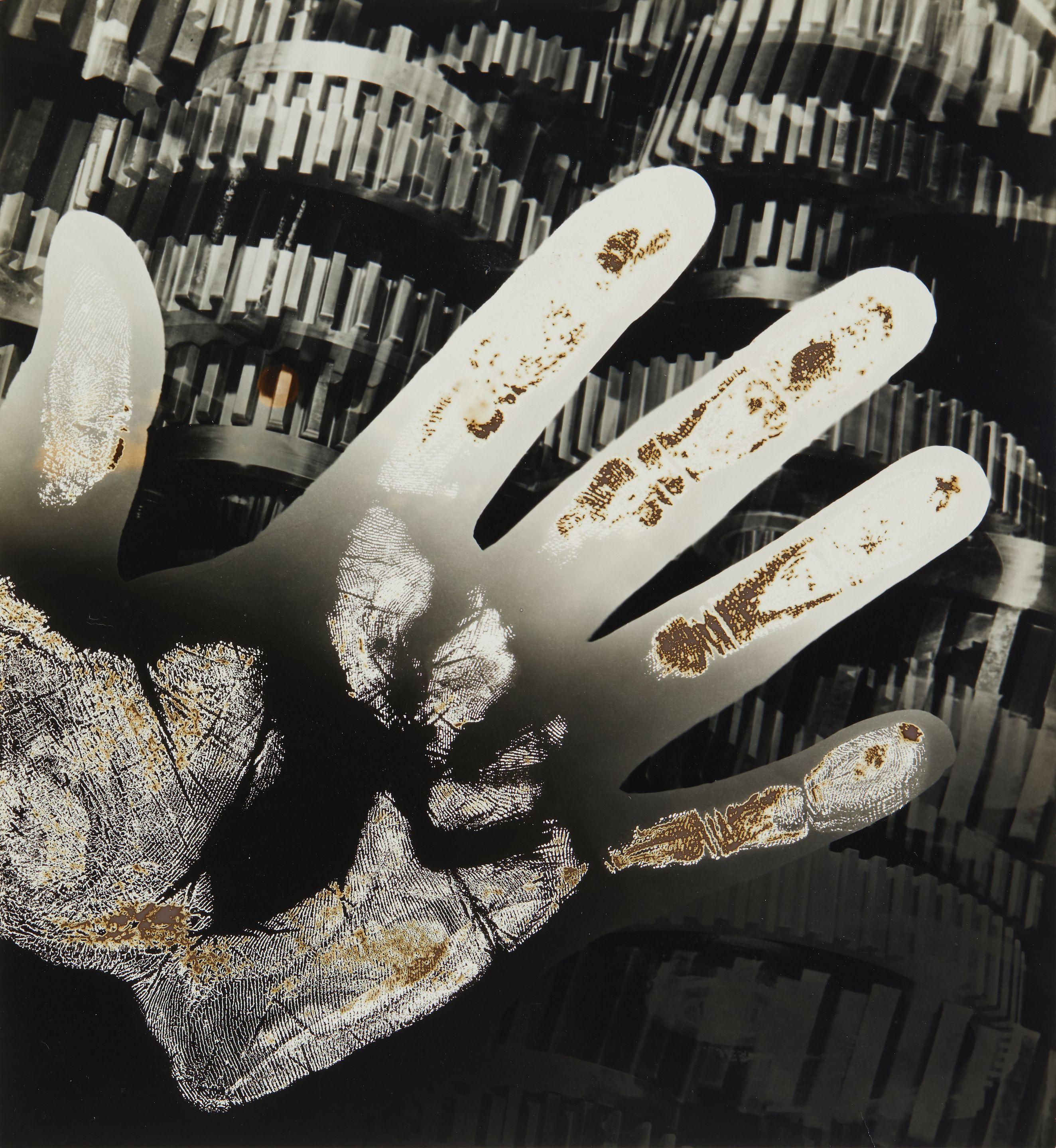 Edmund Kesting - Untitled (Hand)