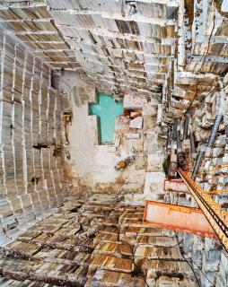 Edward Burtynsky - \'Iberia Quarries #8, Cochicho Co., Pardais, Portugal\'