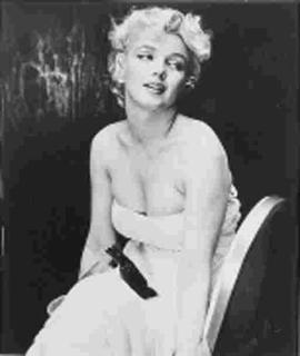 Edward Pfizenmaier - Cecil Beaton photographing Marilyn Monroe