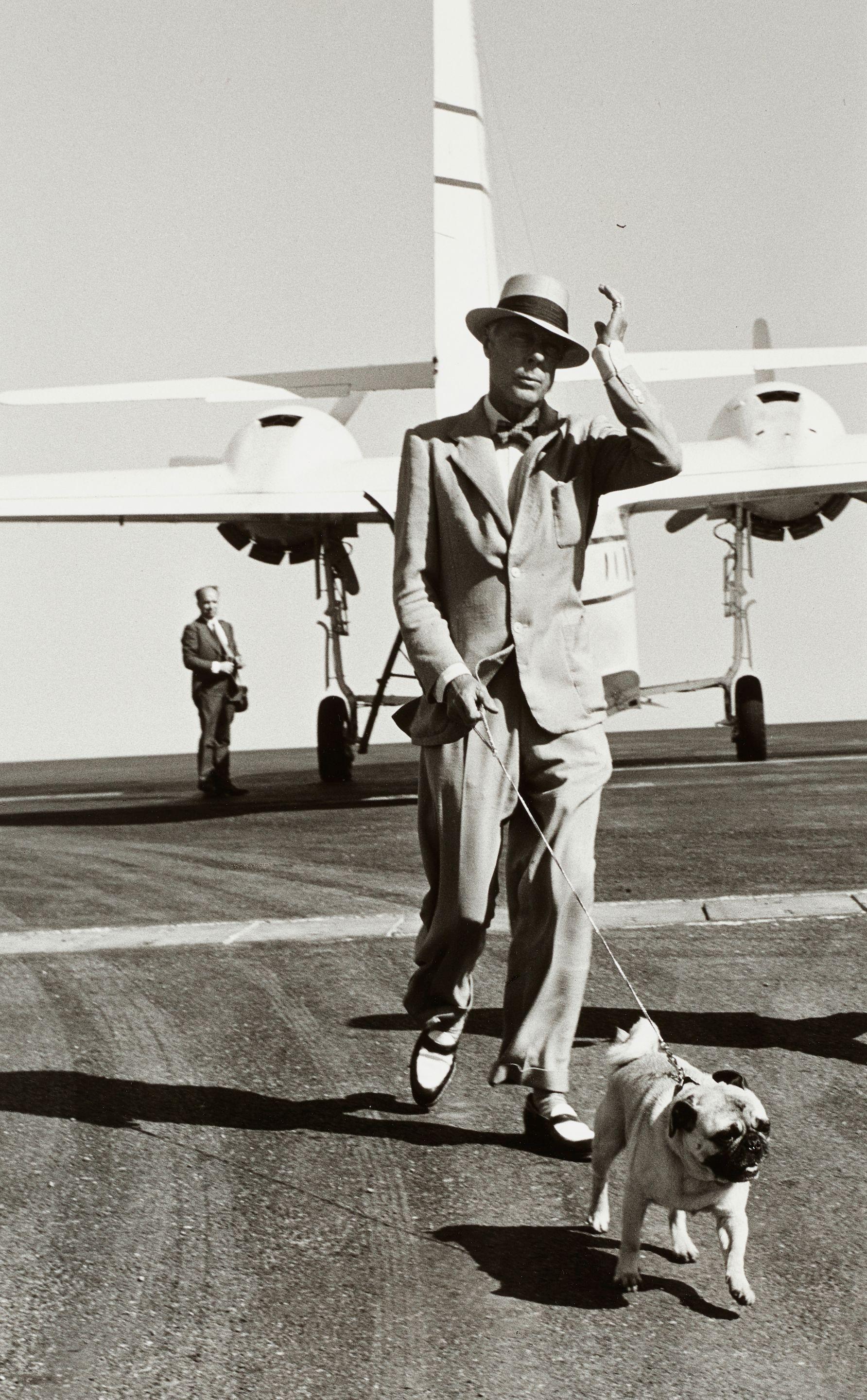 Edward Quinn - Edward, Duke of Windsor and His Pug, Nice Airport