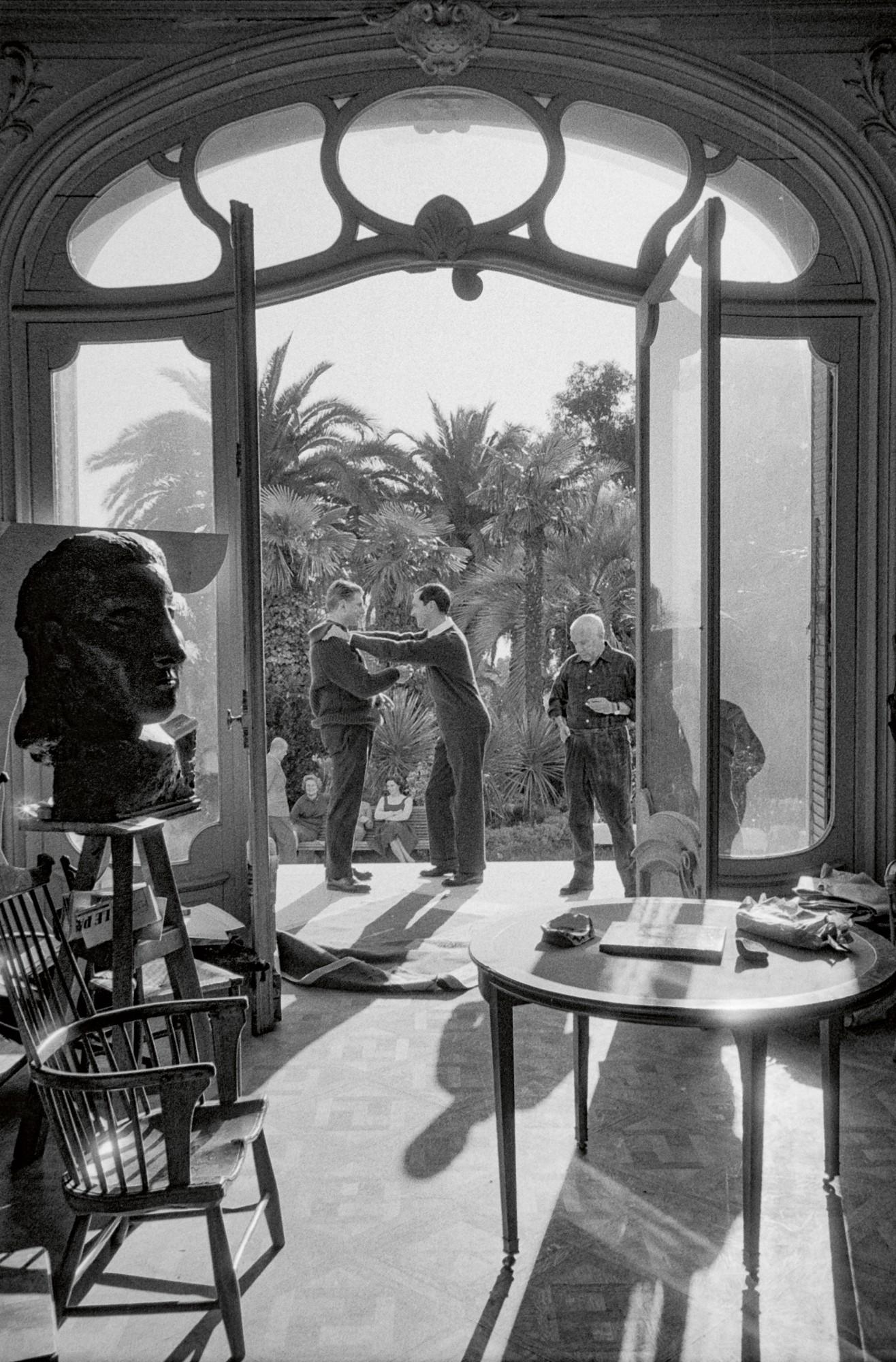 Edward Quinn - \'Pablo Picasso, Luis Miguel Dominguin And Paulo Picasso. La Californie, Cannes\', 1959