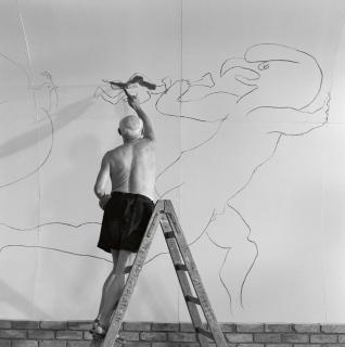 Edward Quinn - \'Pablo Picasso Working On The \