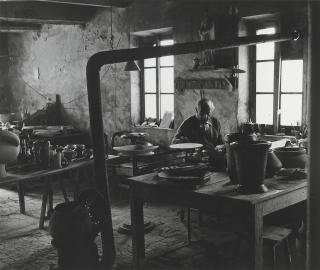 Edward Quinn - Picasso, Atelier Madoura, 1953