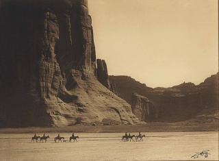 Edward S. Curtis - Cañon De Chelley, 1904
