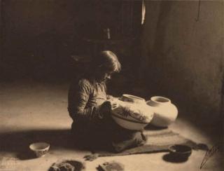 Edward S. Curtis - The Potter, 1900