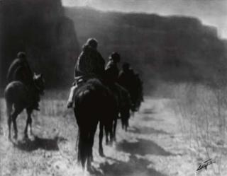 Edward S. Curtis - The Vanishing Race - Navaho