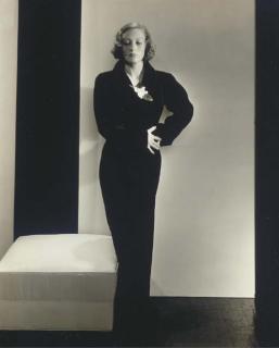 Edward Steichen - Joan Crawford, 1932