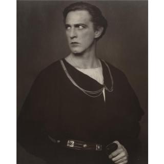 Edward Steichen - John Barrymore As Hamlet