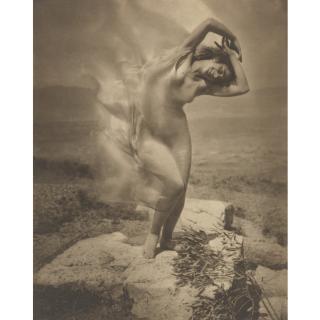 Edward Steichen - \'Wind Fire\' Thérèse Duncan, Acropolis