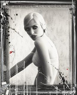 Efren Isaza - \'M With Bra\'