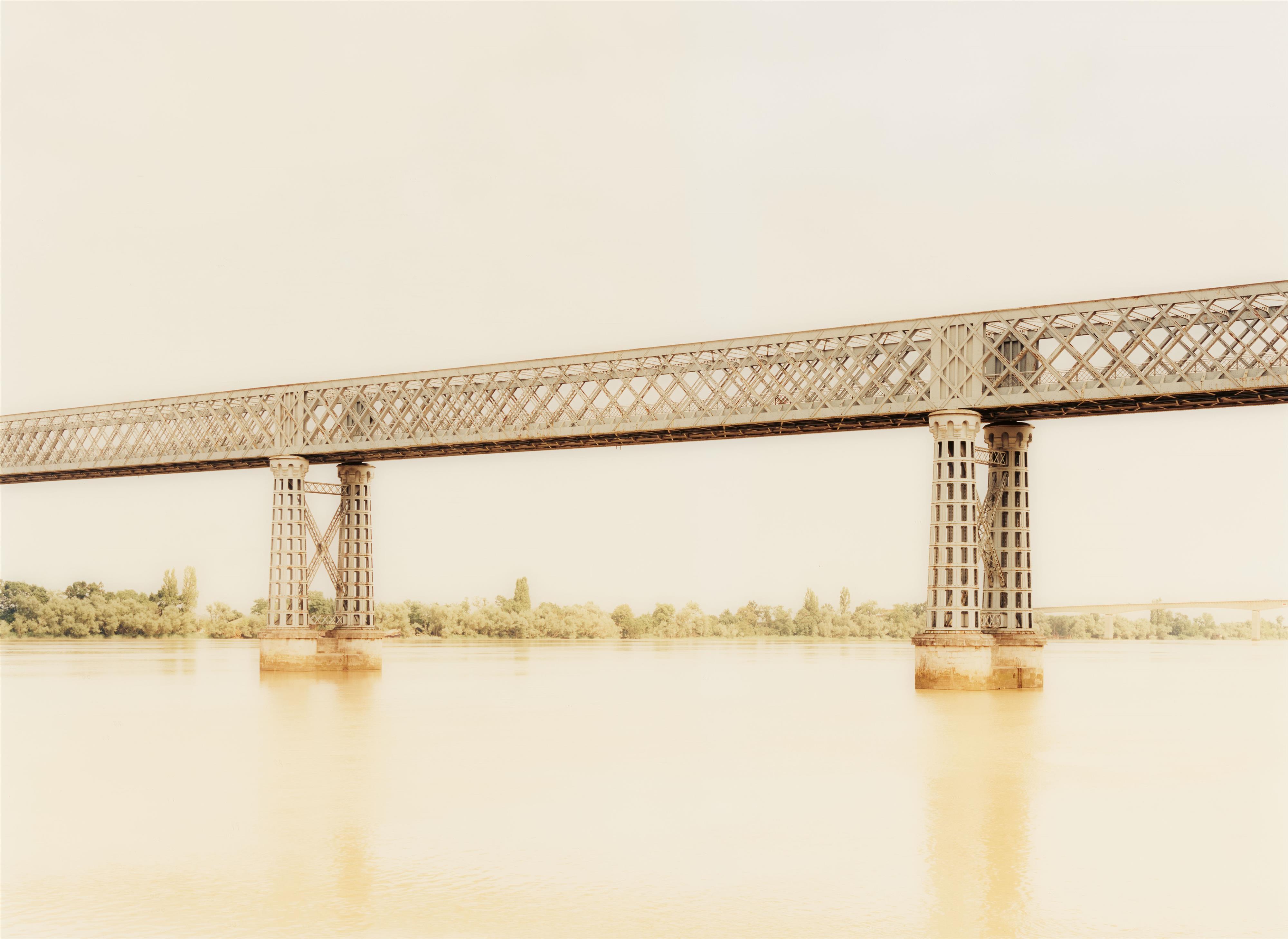 Elger Esser - Pont Eiffel, Libourne