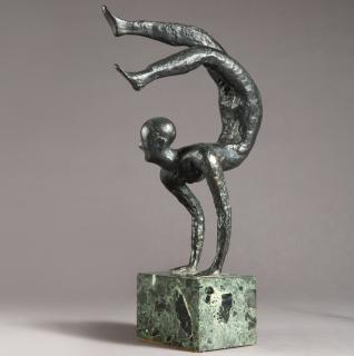 Elie Nadelman - Acrobat