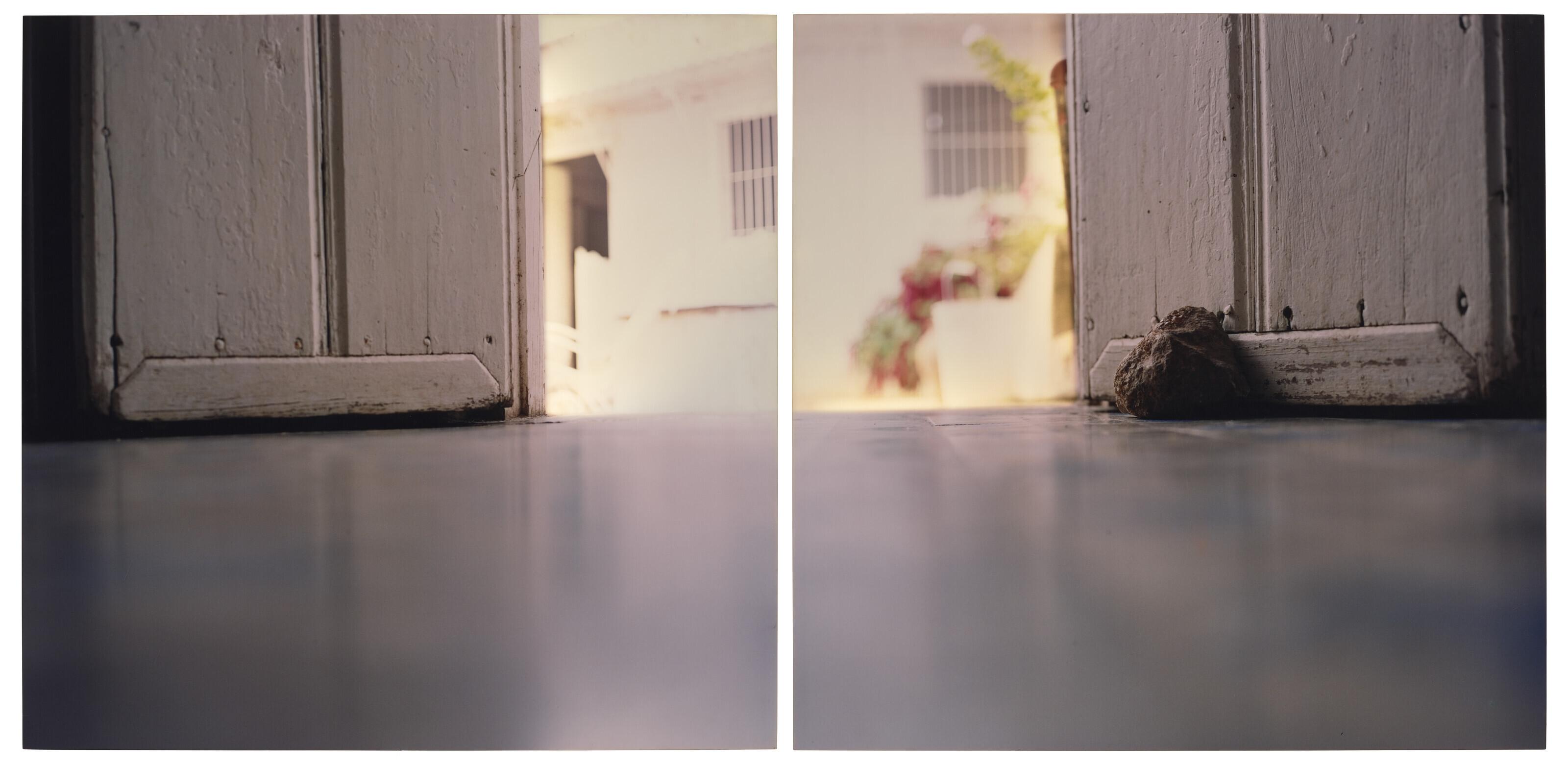 Elisa Sighicelli - Open Doors, 2002