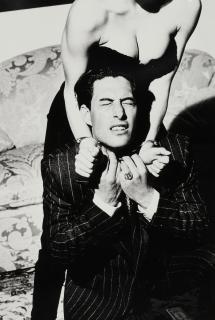 Ellen Von Unwerth - New York (Handcuffs)