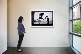 Elliott Erwitt - Paris (Jump)