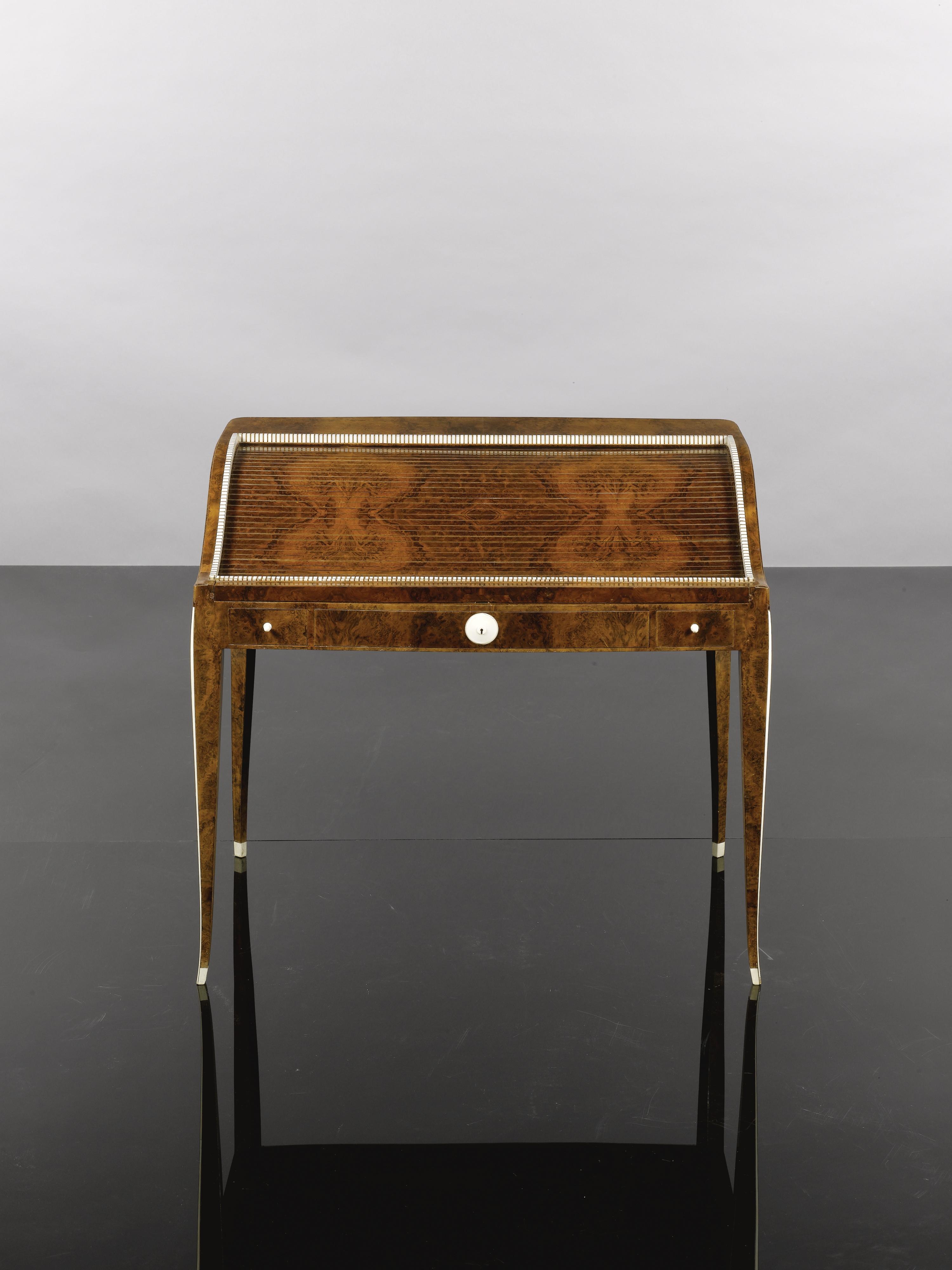 Émile-Jacques Ruhlmann - Bureau `Boudoir Du Collectionneur\'