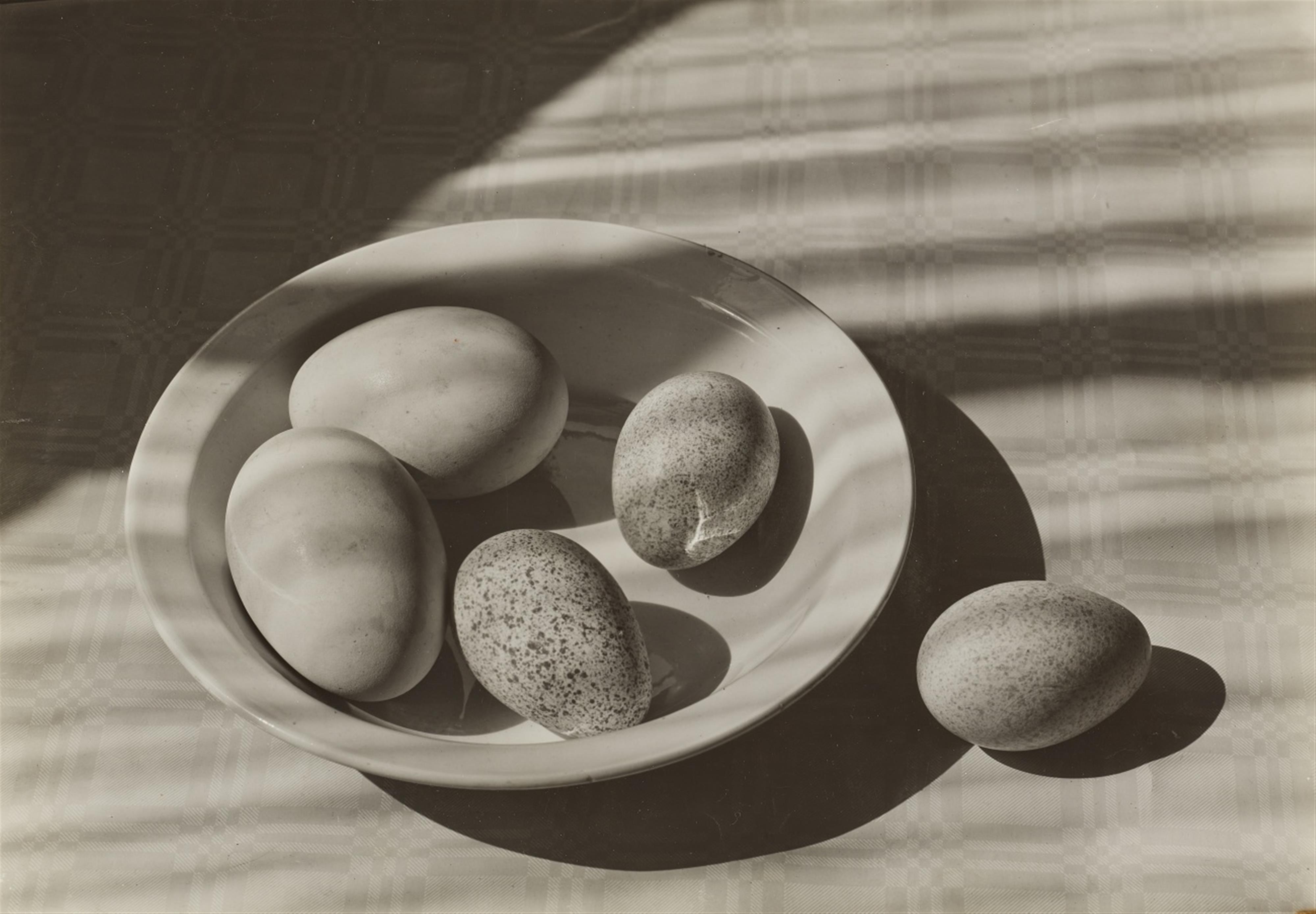 Emmanuel Sougez - Les oeufs au Soleil