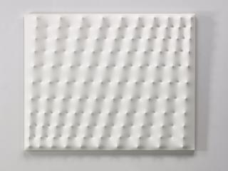 Enrico Castellani - Superficie bianca