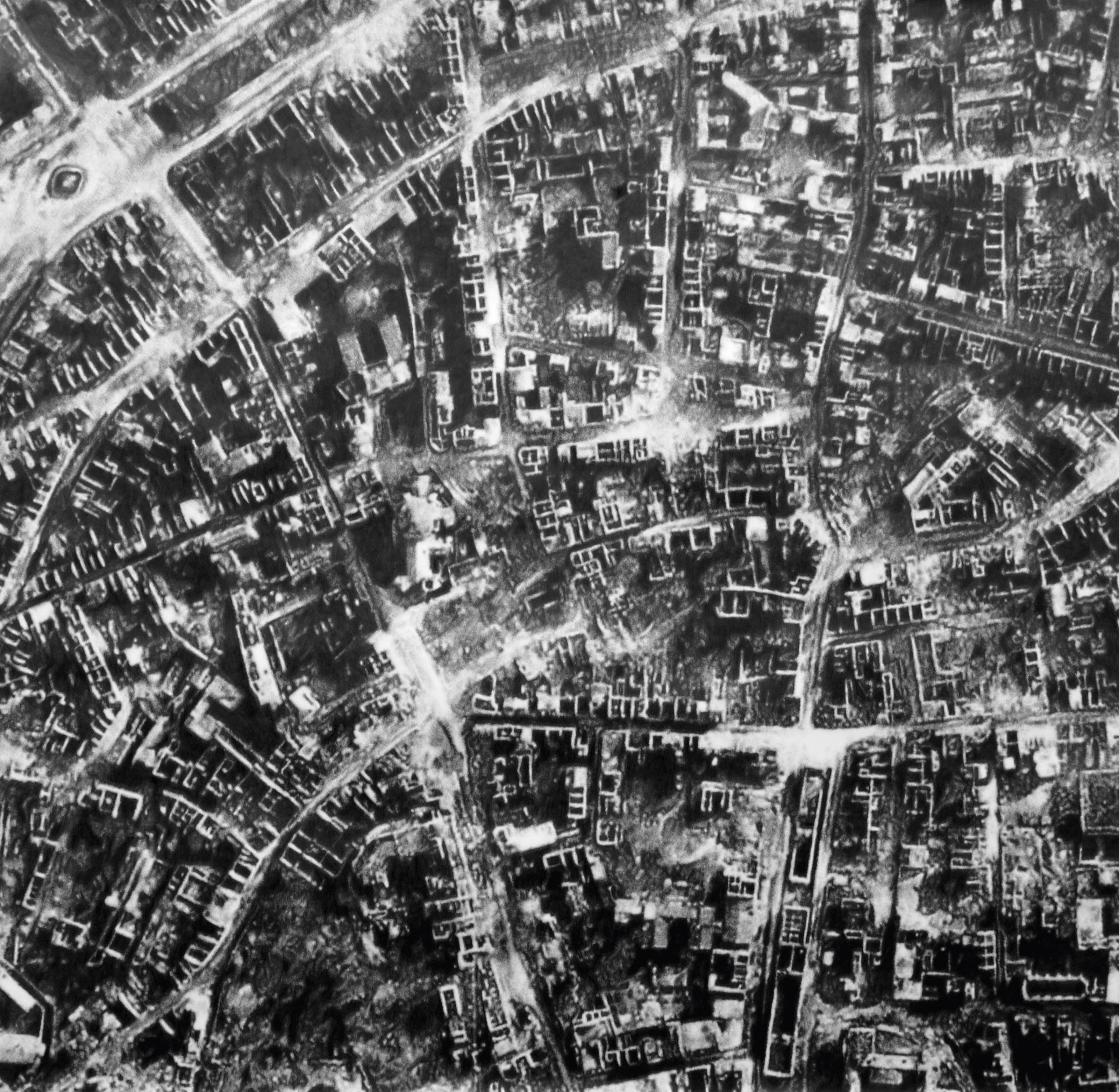 Eric Manigaud - Cologne 1, 1945