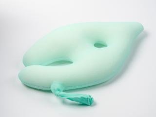 Ernesto Neto - Phytuziann (für Parkett 78).