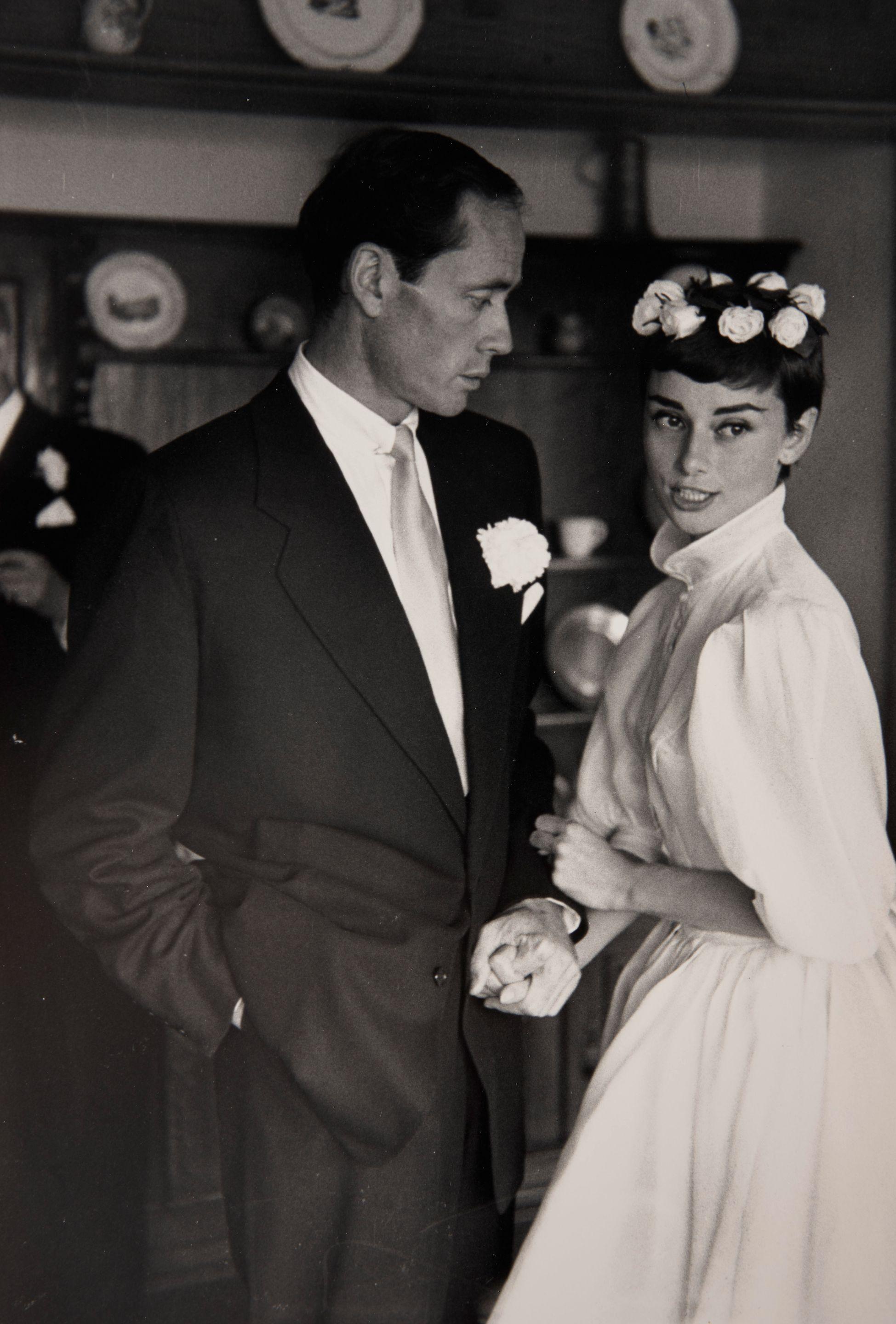 Ernst Haas - Newlyweds Audrey Hepburn and Mel Ferrer