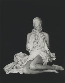 Erwin Blumenfeld - Femme Drapée, 1938