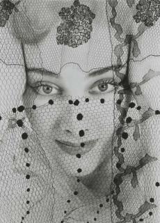 Erwin Blumenfeld - Violettes de Montezin for Point de Vue de Vogue, French Vogue, October 1938