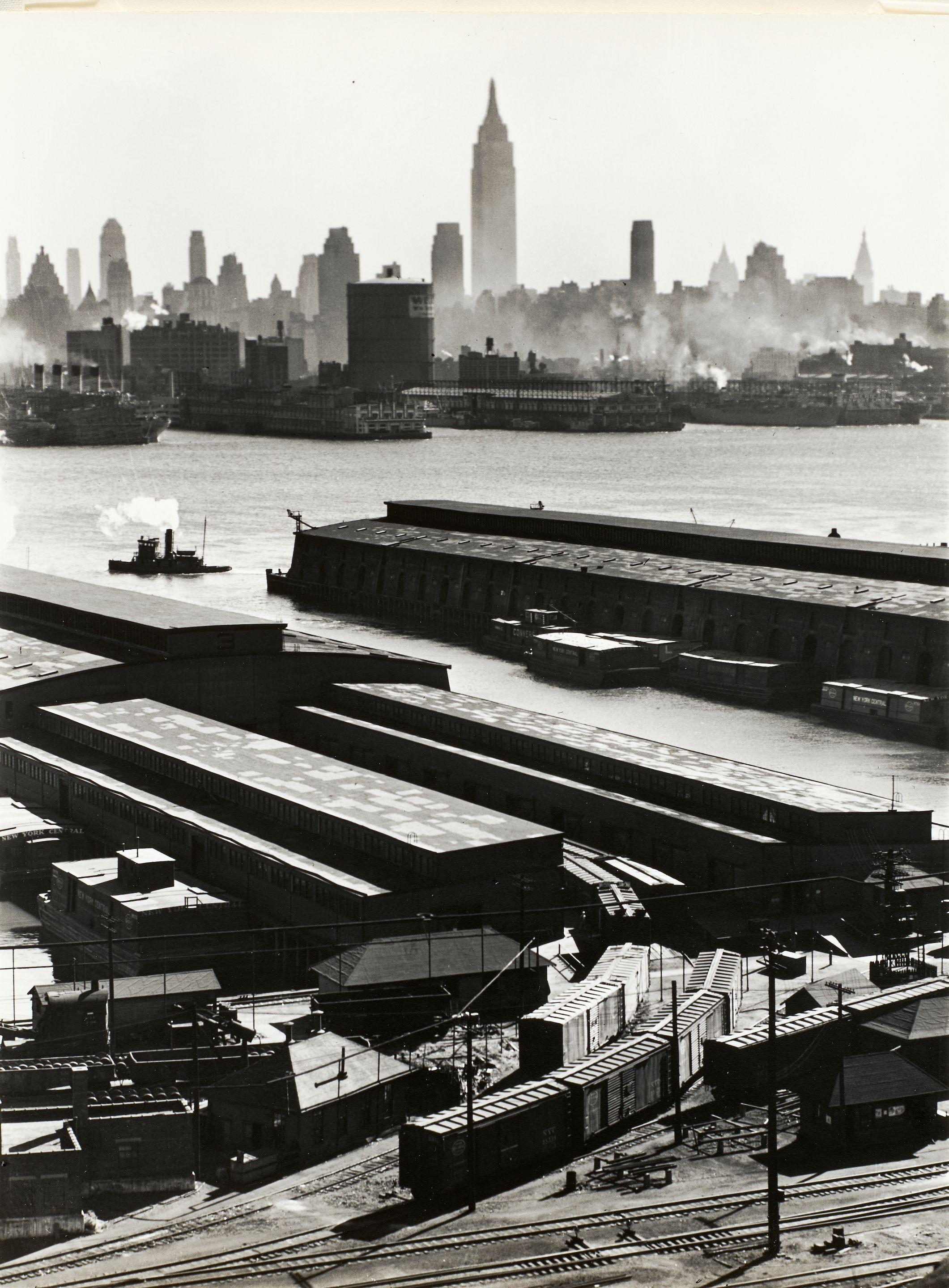 Esther Bubley - New York Harbor from Weehawken, New Jersey
