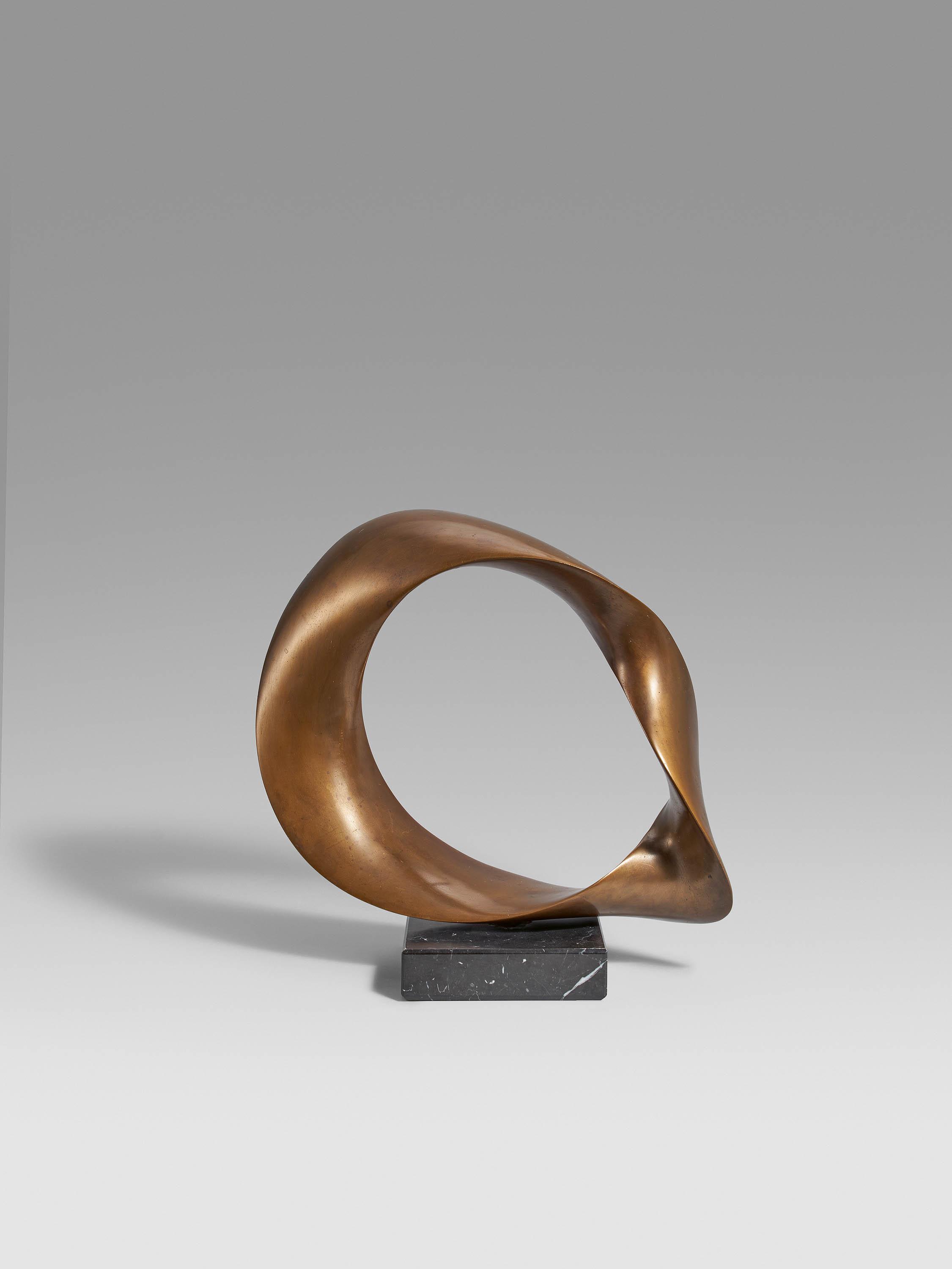 Etienne Beöthy - Ionisation À 3 Tours, Forme Nucléaire II