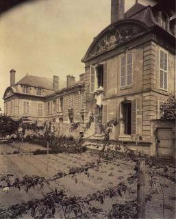 Eugene Atget - Le Château de Viarmes