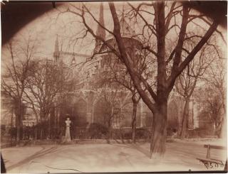 Eugene Atget - \'Notre Dame\'