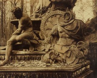 Eugène Atget - Versailles, Bosquet de l\'Arc de Triomphe