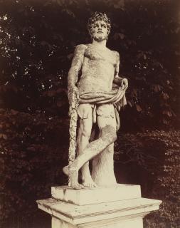 Eugène Atget - Versailles, Le Poème Satyrique, 1923