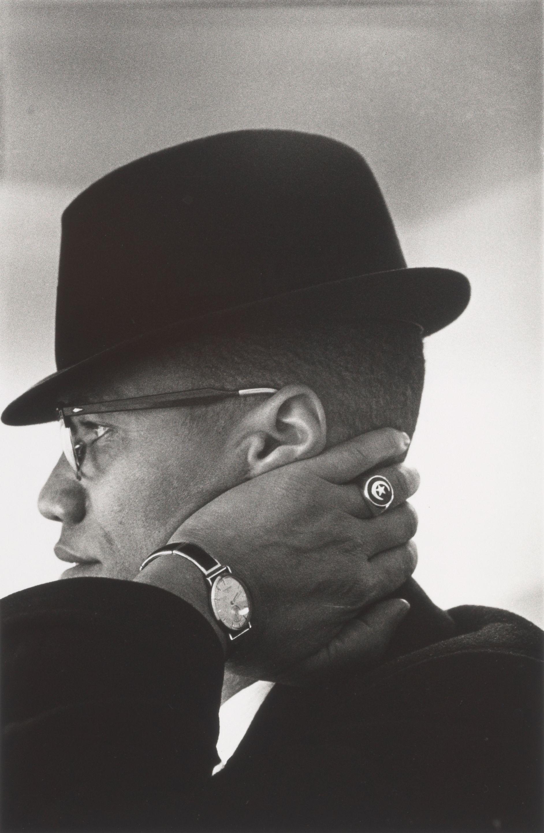 Eve Arnold - Malcolm X, Chicago