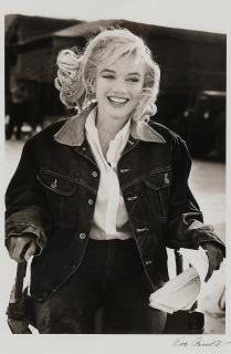 Eve Arnold - Marilyn Monroe: A happy day on location, \
