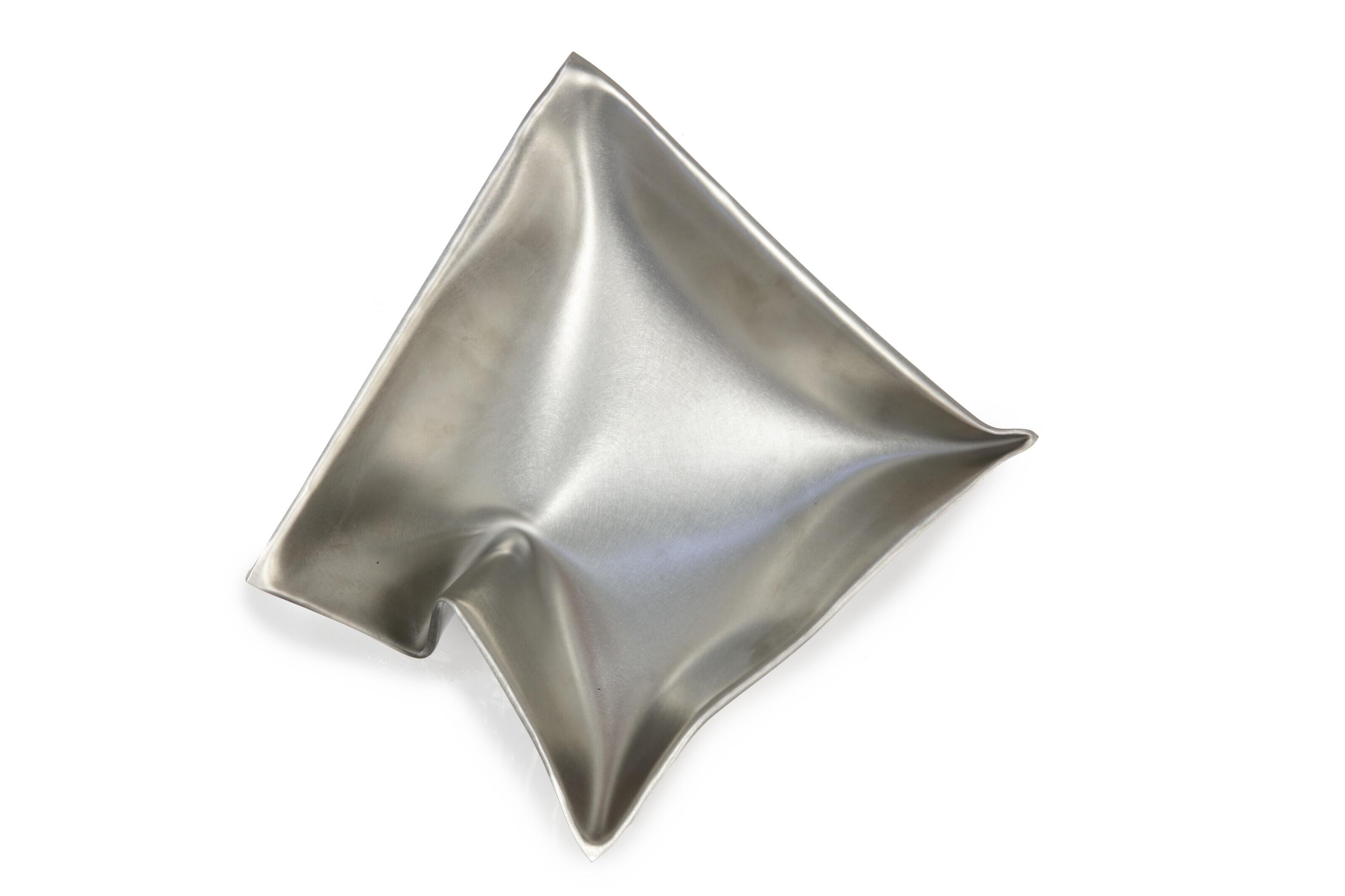Ewerdt Hilgemann - Implosion (Half Cube)