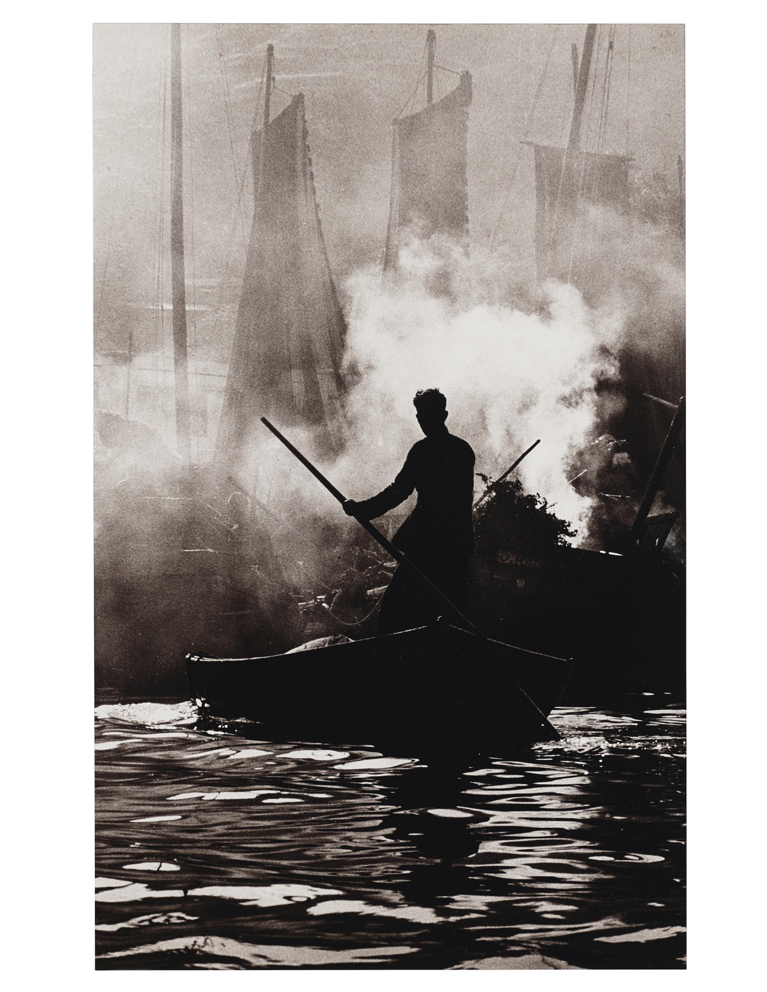 Fan Ho - Fisherman\'s Return, 1957