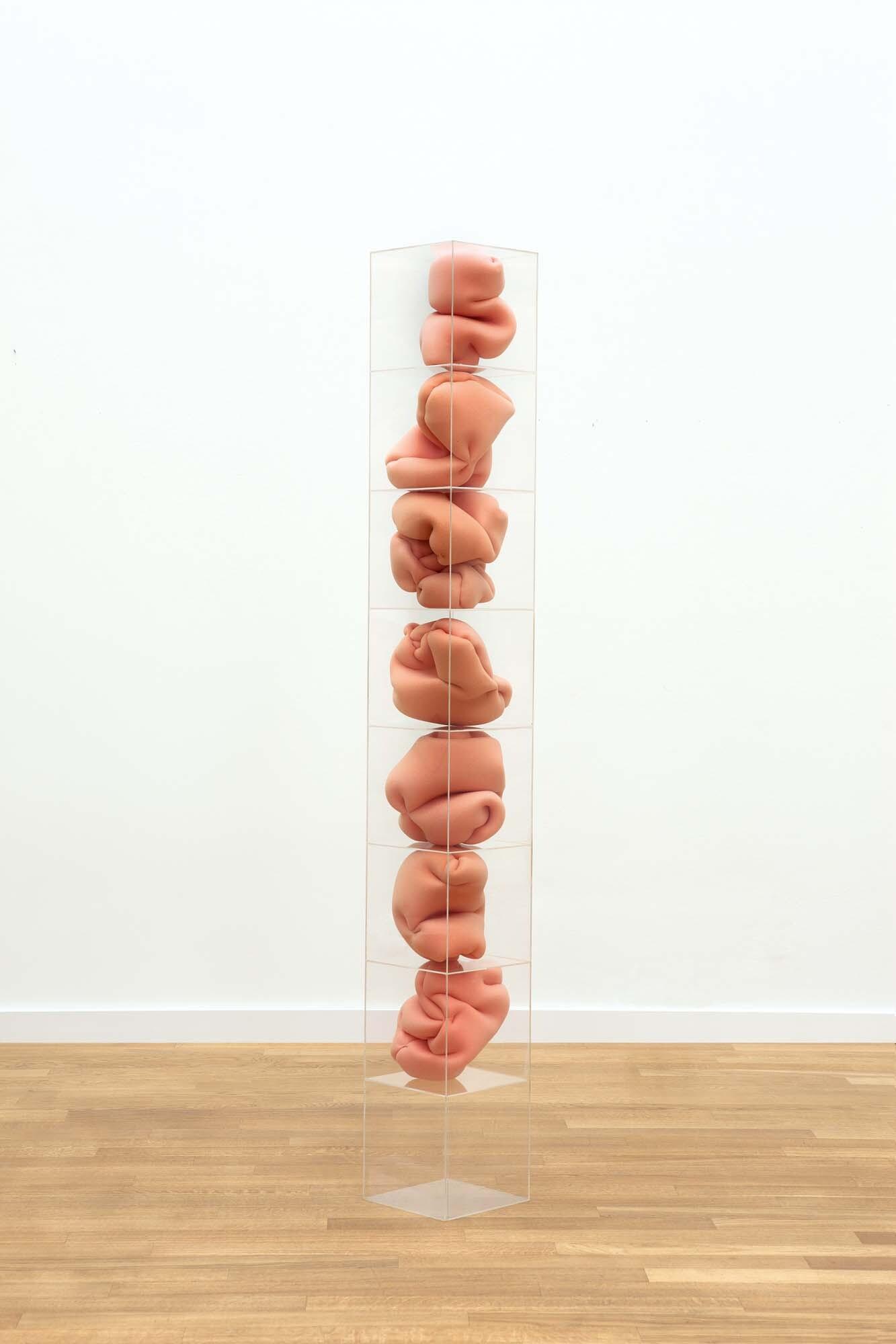 Ferdinand Spindel - Ohne Titel (Schaumstoffsäule).