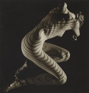 Fernand Fonssagrives - Contours, 1956