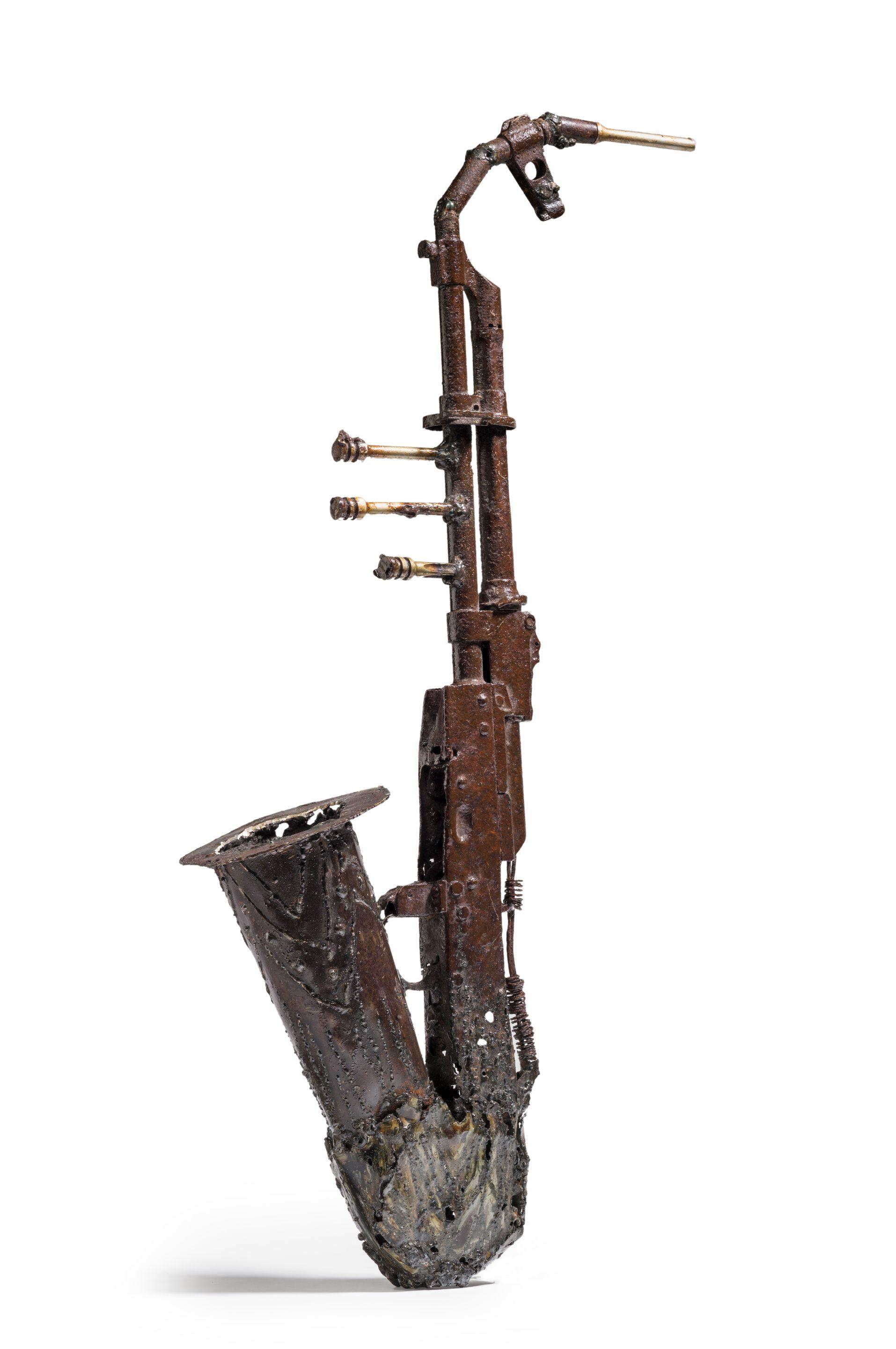 Fíel dos Santos - Saxophone 70 x 13 x 37cm (27 9/16 x 5 1/8 x 14 9/16in).