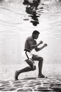 Flip Schulke - (Muhammad) Ali Underwater