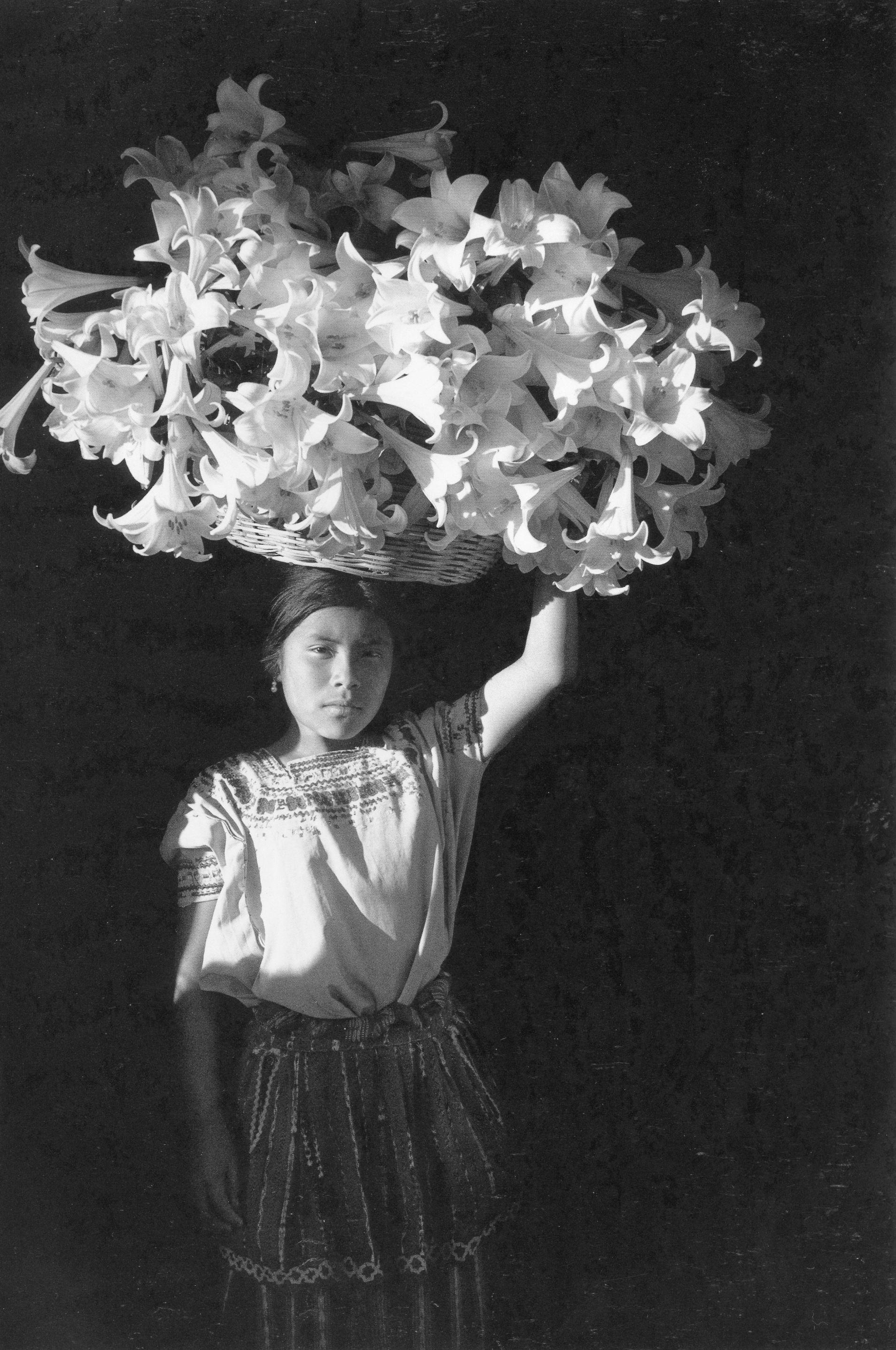 Flor Garduño - Basket of Light, Sumpango, Guatemala
