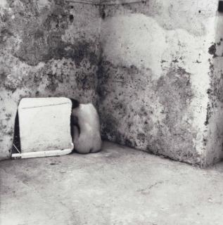 Francesca Woodman - Self-Deceit #6, Rome, 1978