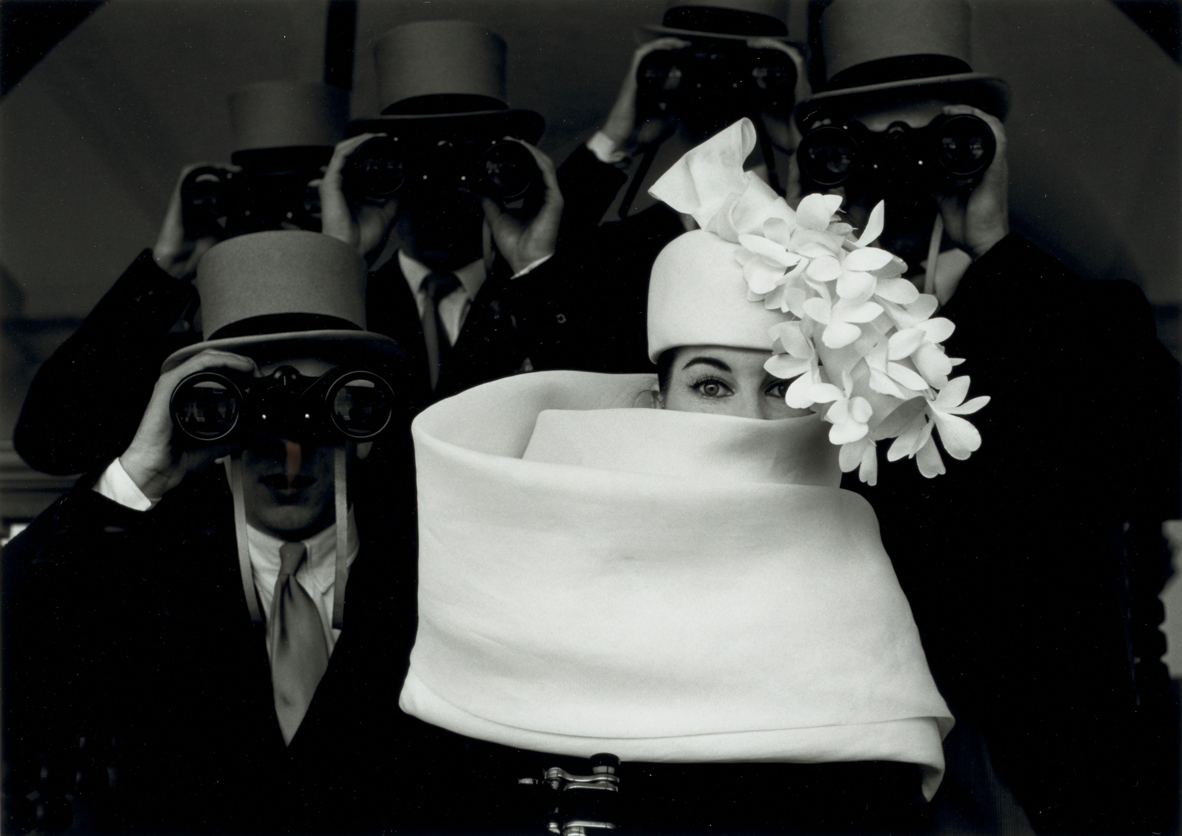 Frank Horvat - \'Givenchy Hat B, le Jardin des Modes\'